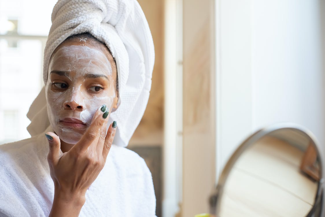 Gentle Chemical Exfoliants vs. Physical Exfoliation: Which is Best? - Sente Labs